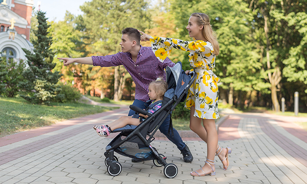 high-view stroller, widen baby's horizons